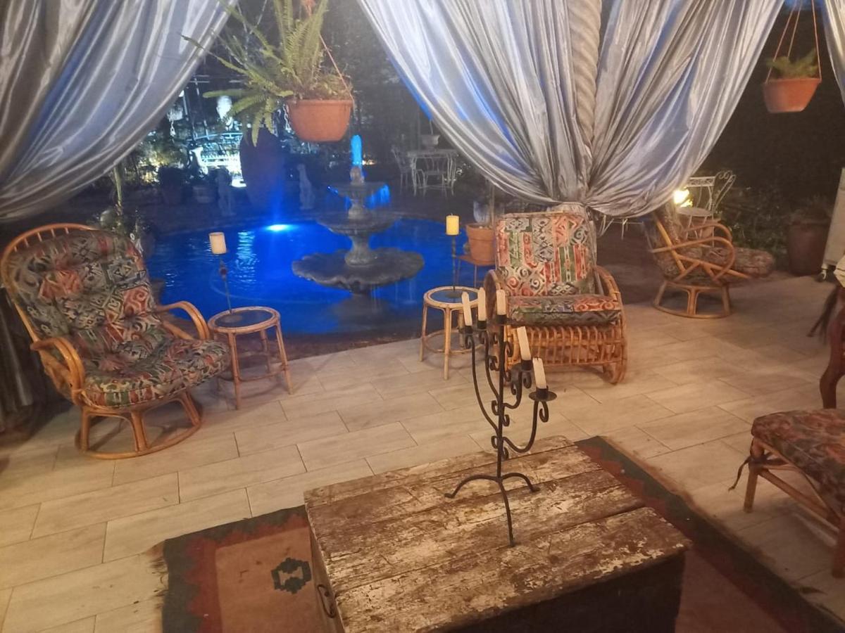 Michael-Angelo Guest House Почефструм Экстерьер фото