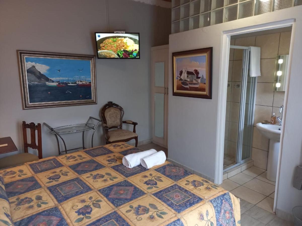 Michael-Angelo Guest House Почефструм Экстерьер фото