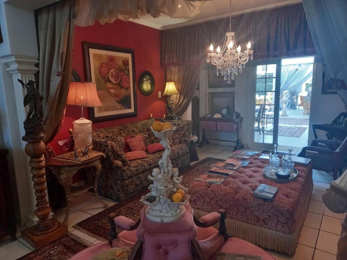 Michael-Angelo Guest House Почефструм Экстерьер фото
